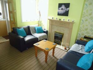 Photo 5- click for photo gallery